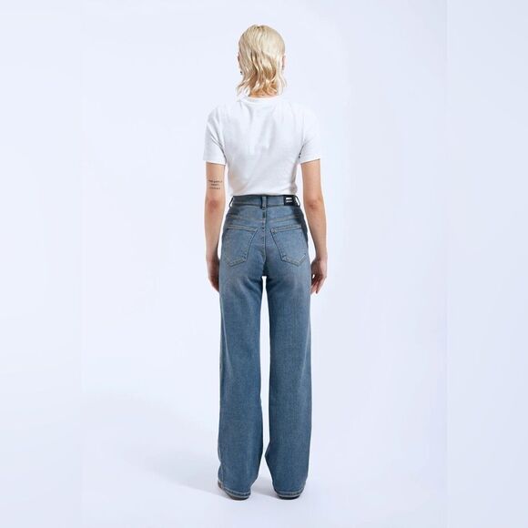 Dr. Denim Moxy straight leg Jean in cape mid blue sz 18 - Picture 8 of 8